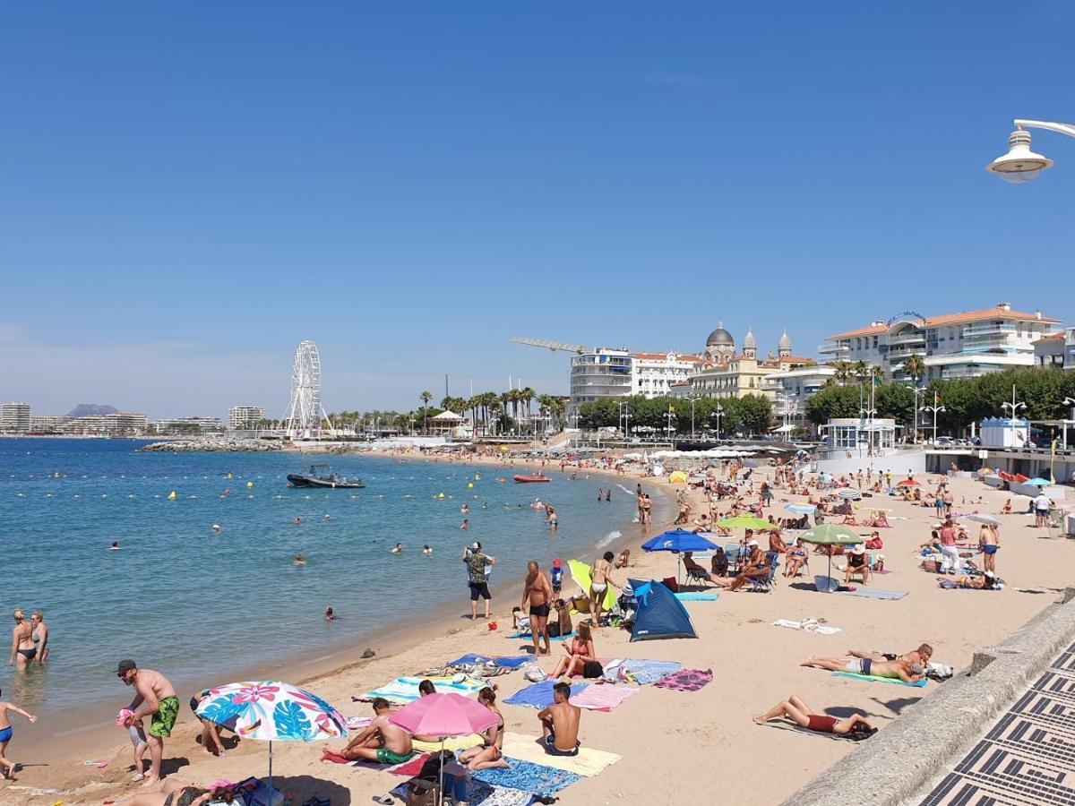 Le Belvedere Du Vieux Port Plages Centre Et Gare A Pied Saint-Raphaël Kültér fotó